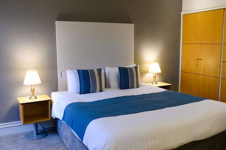 Room 30 of 54