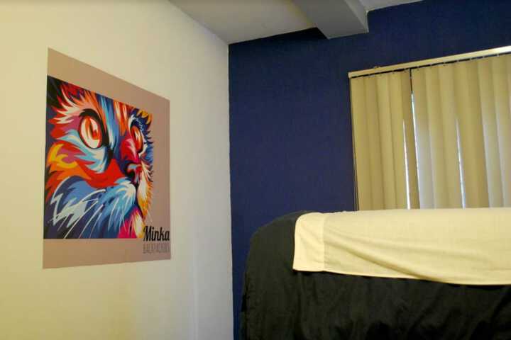 Room 18 of 42