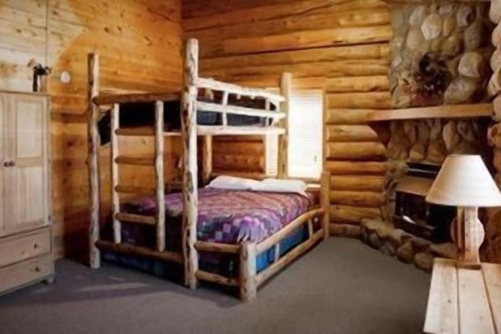 Room 6 of 21