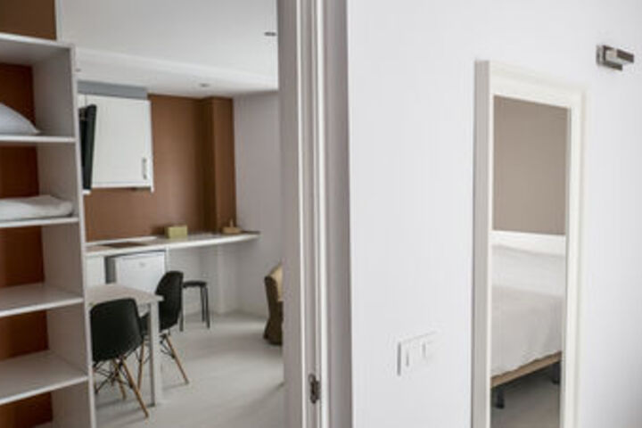 Room 71 of 88