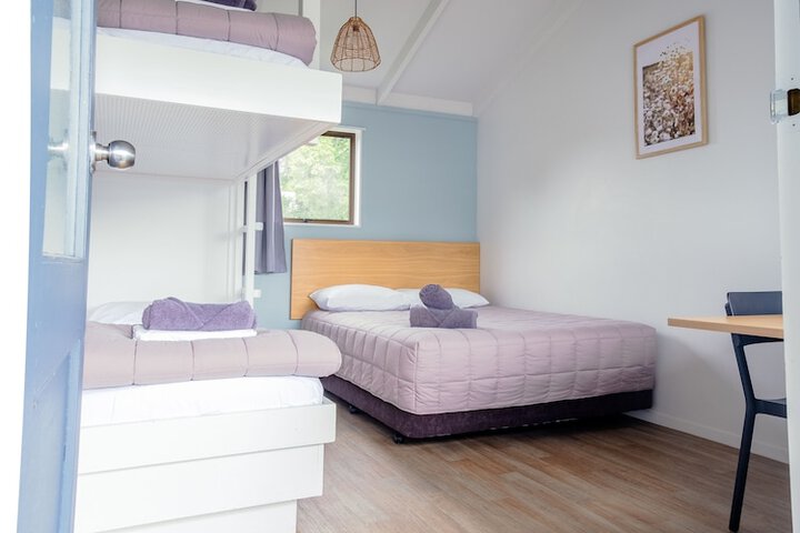 Room 10 of 52