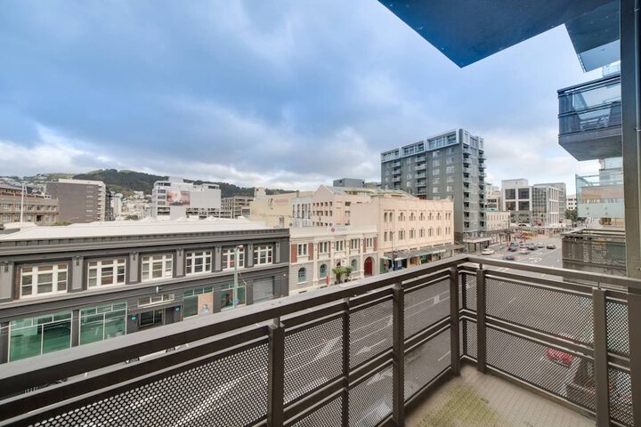 Terrace/Patio 5 of 9