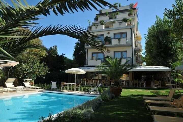Hotel Bacco