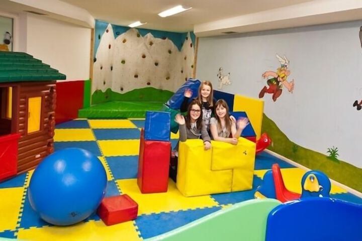 Childrens Activities 27 of 62