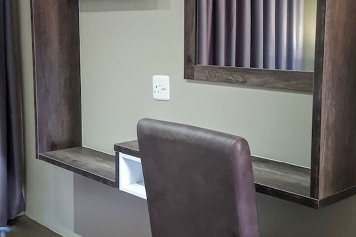 Room 16 of 89