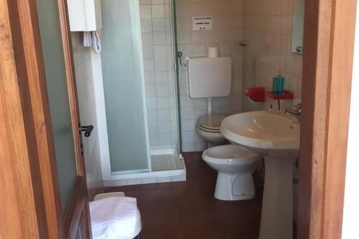Room 7 of 20