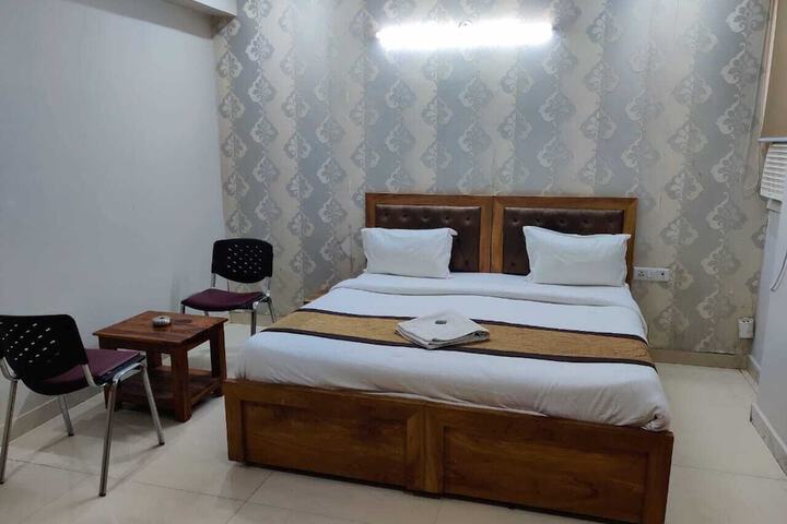 Room 19 of 31
