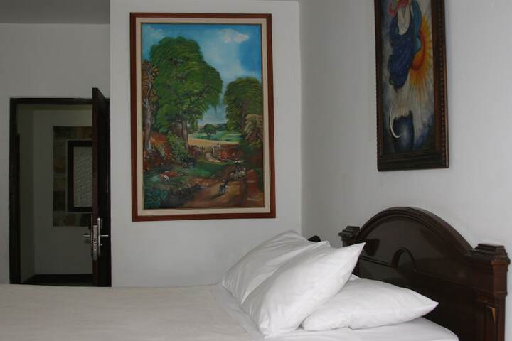 Room 19 of 116