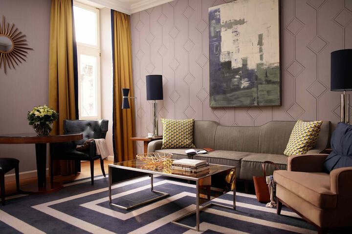 Room 41 of 80