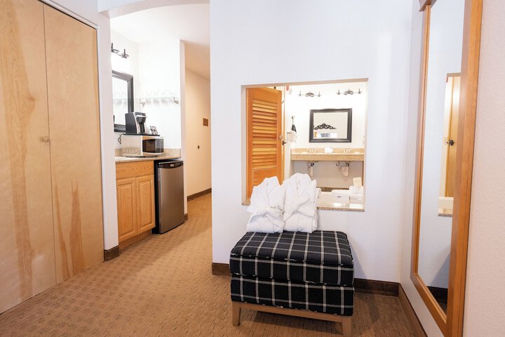 Room 57 of 150