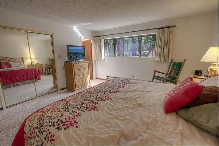Room 3 of 15