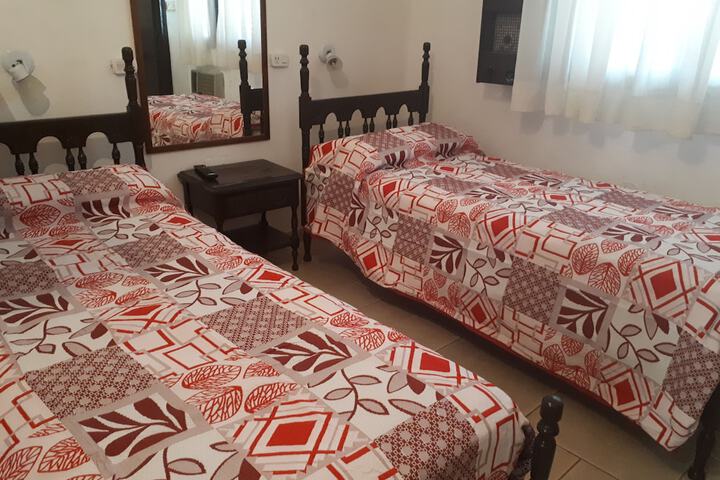 Room 13 of 19