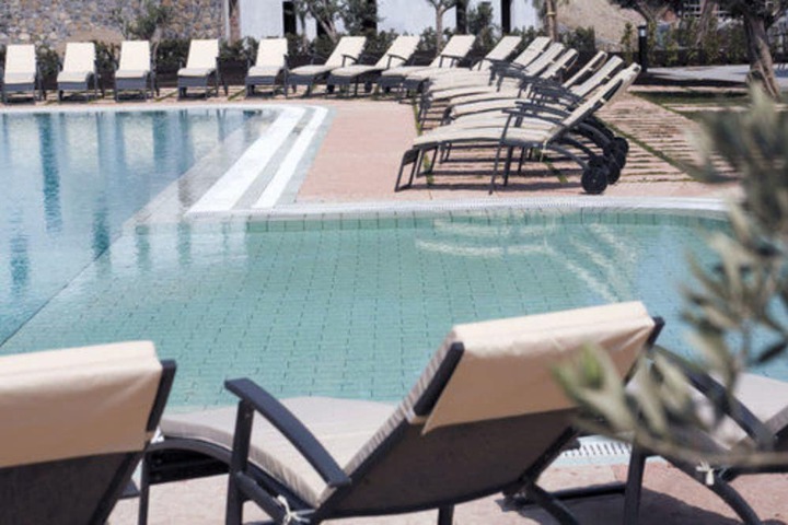 Pool 31 of 55