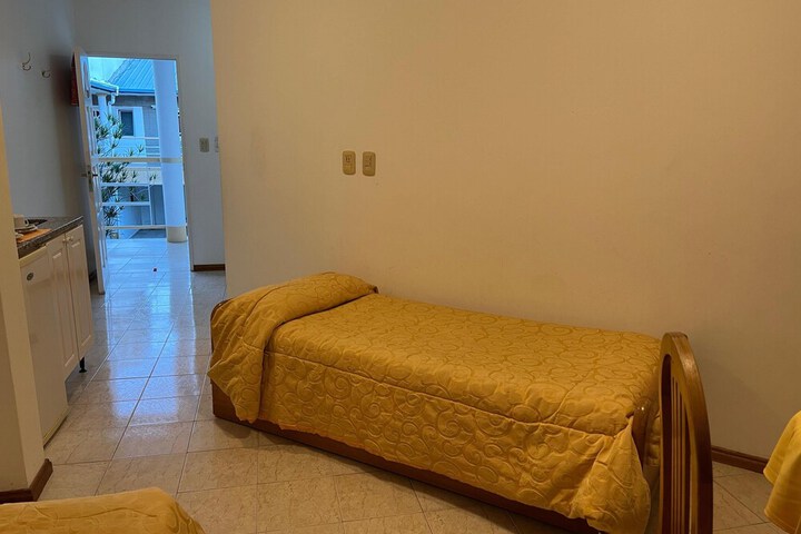 Room 27 of 59