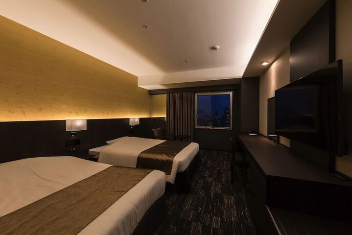 Room 18 of 54