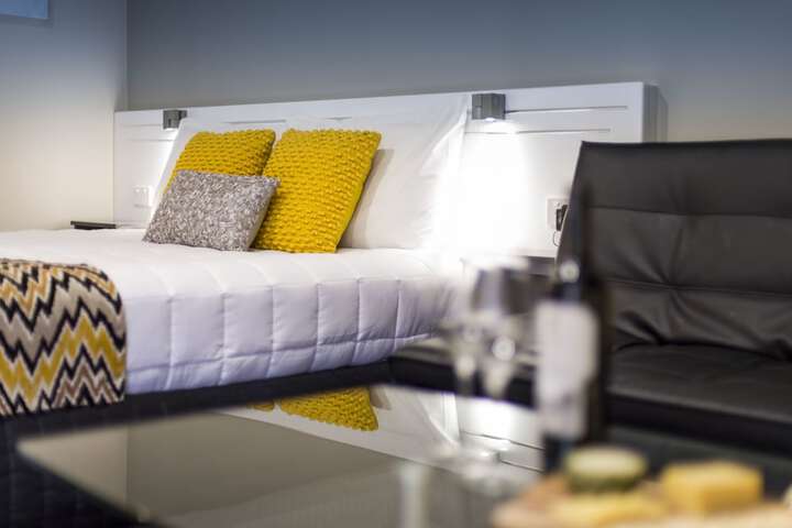 Room 2 of 30