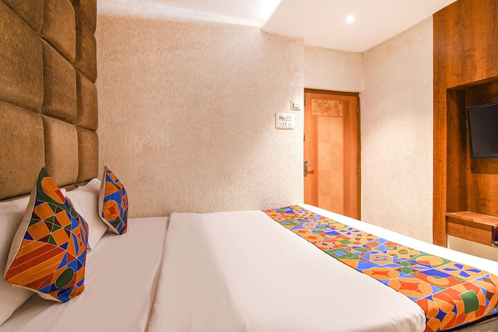 Room 20 of 38