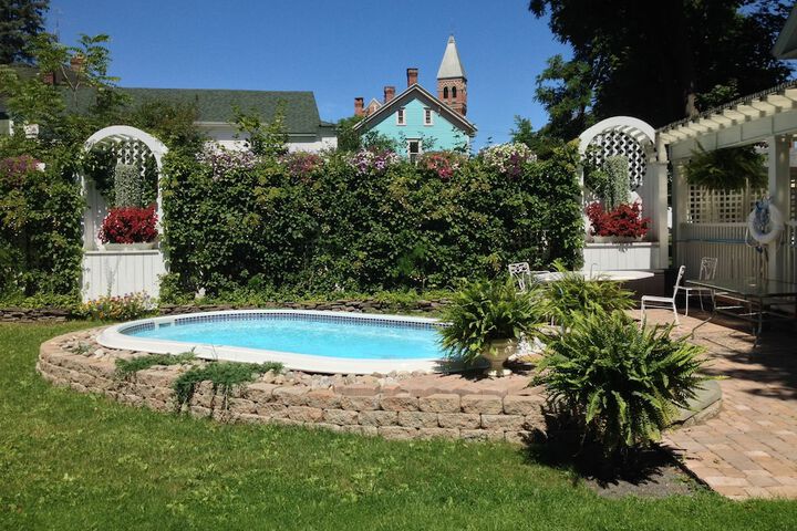 Pool 26 of 41