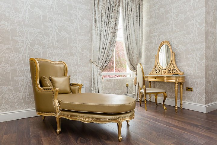 Room 20 of 99