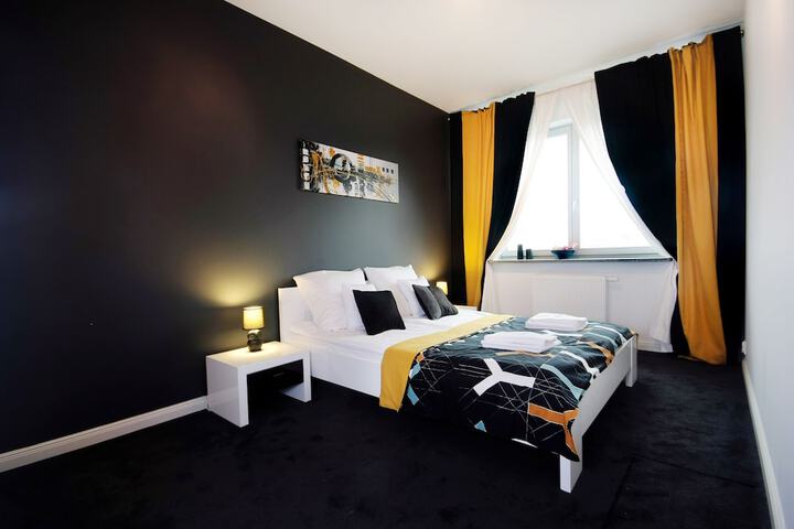 Room 14 of 79