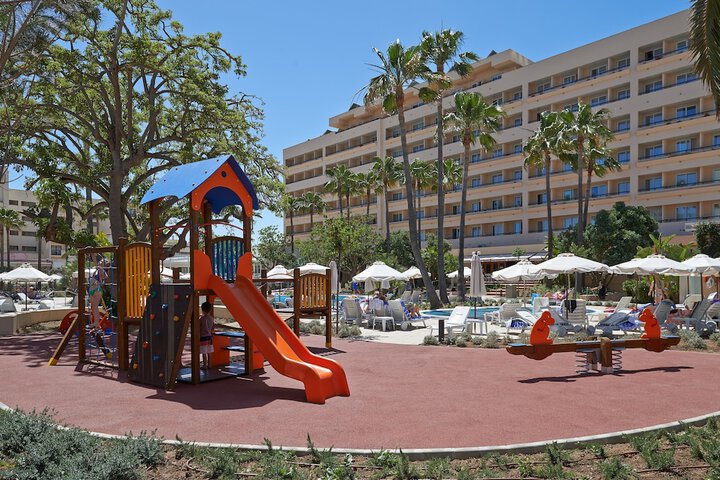 Children's play area - outdoor