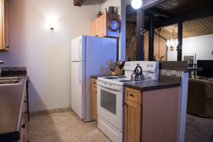 Room 6 of 20
