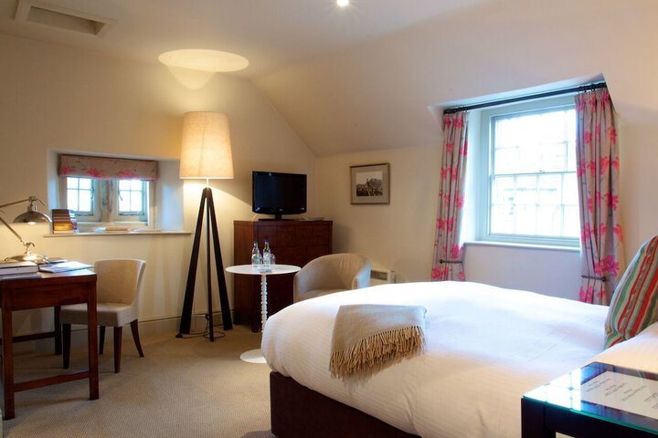 Room 5 of 39