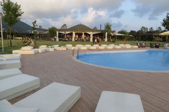Pool 18 of 66