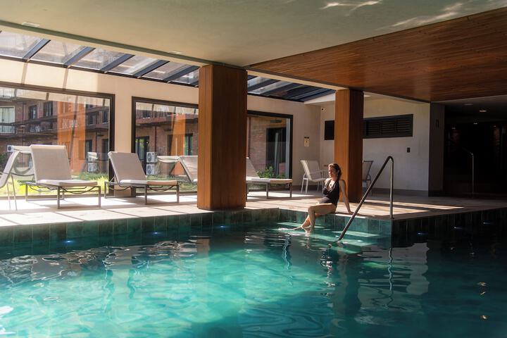 Pool 109 of 171
