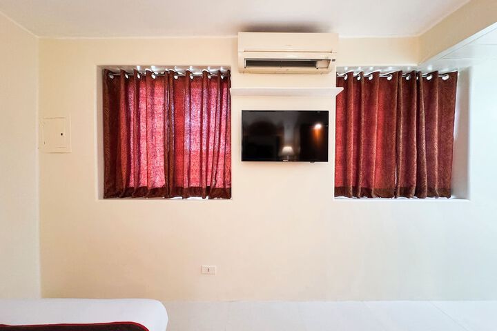 Room 15 of 29
