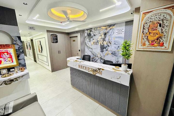 Hotel Interior 2 of 13