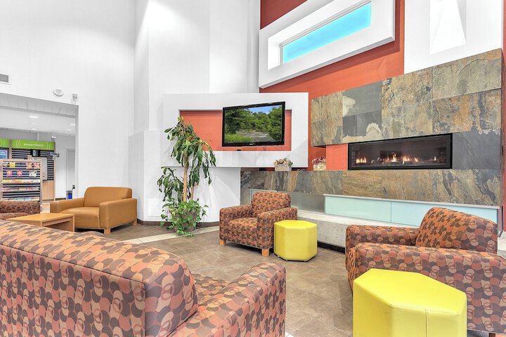 Hotel Interior 31 of 39