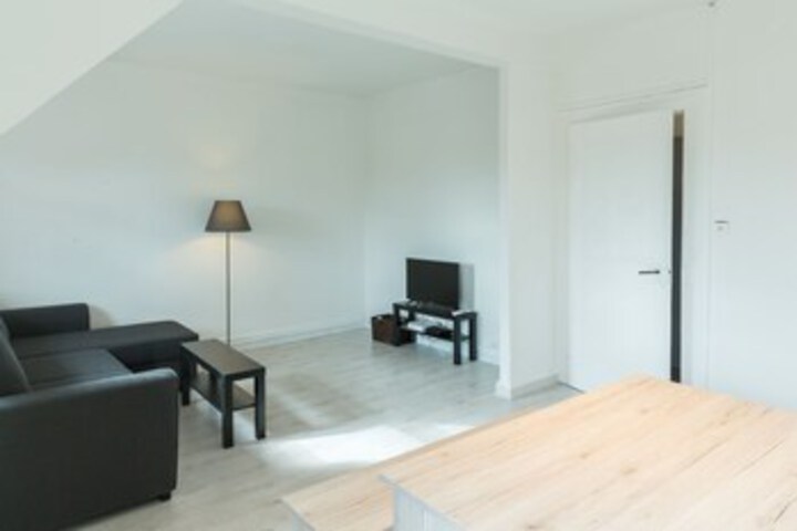 Room 18 of 18