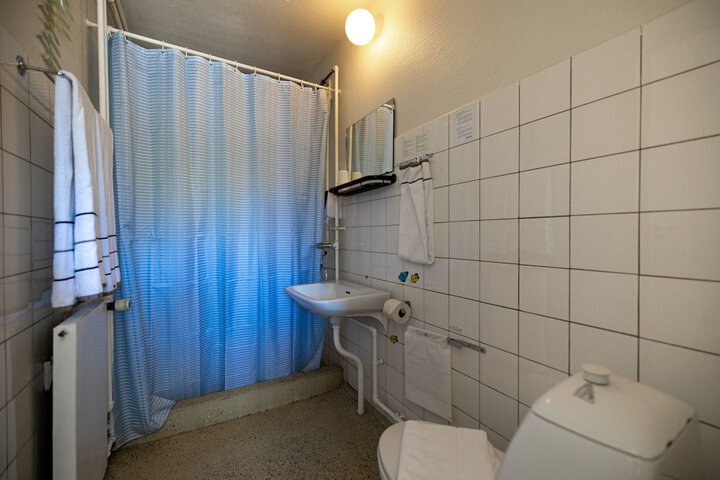 Clean Restrooms