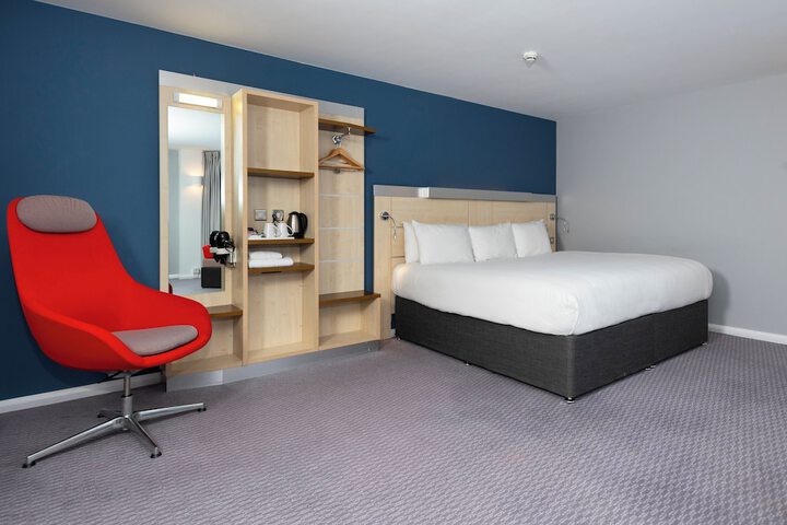 Room 56 of 84