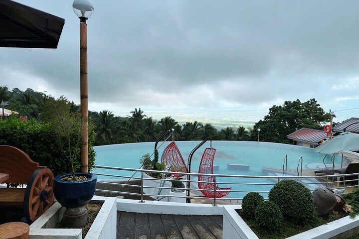Hotel 58 of 72