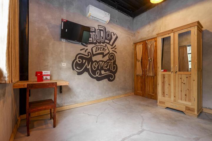 Room 3 of 5