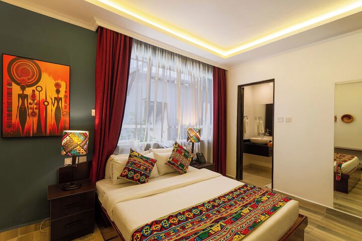 Room 6 of 31