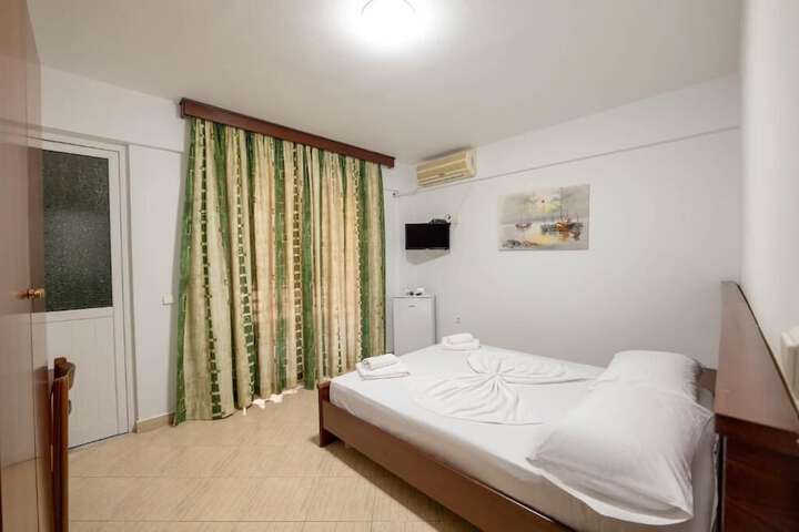 Room 15 of 59
