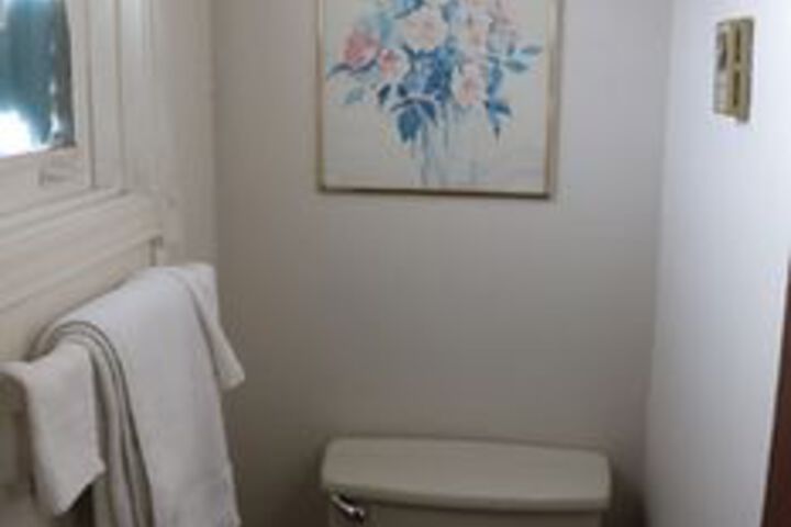 Room 6 of 54