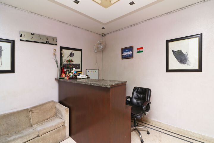 OYO 15503 CORPORATE HOUSE