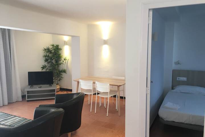 Room 45 of 104