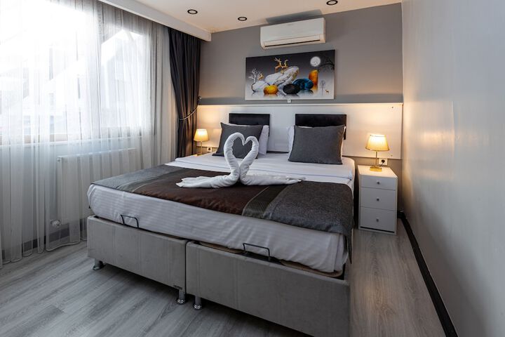 Room 25 of 66