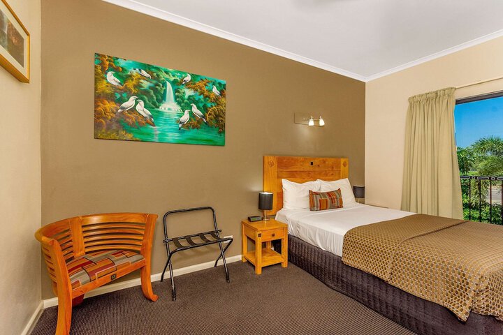 Room 19 of 34