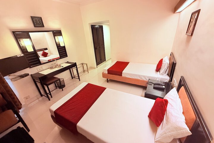 Room 32 of 55