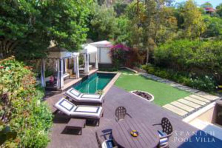 Photo of 1044 - Celebrity Resort Villa