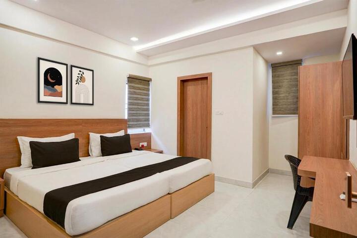 Hotel O Mirage Suites