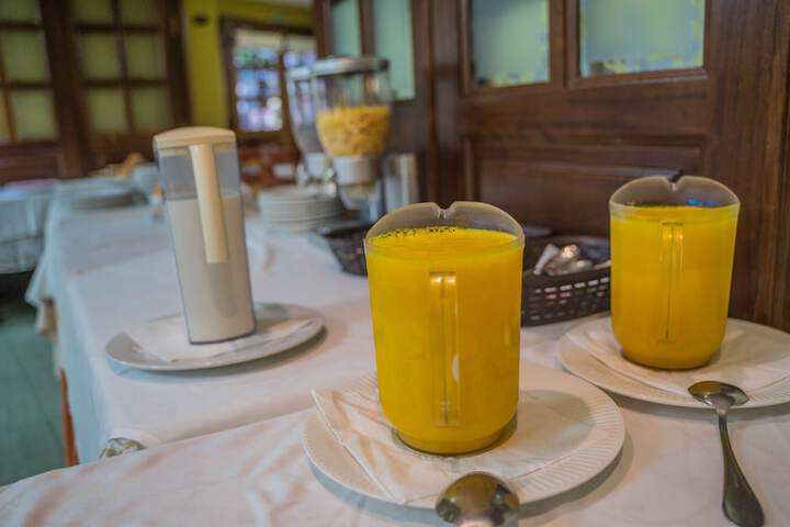 Breakfast/Coffee Service 43 of 83