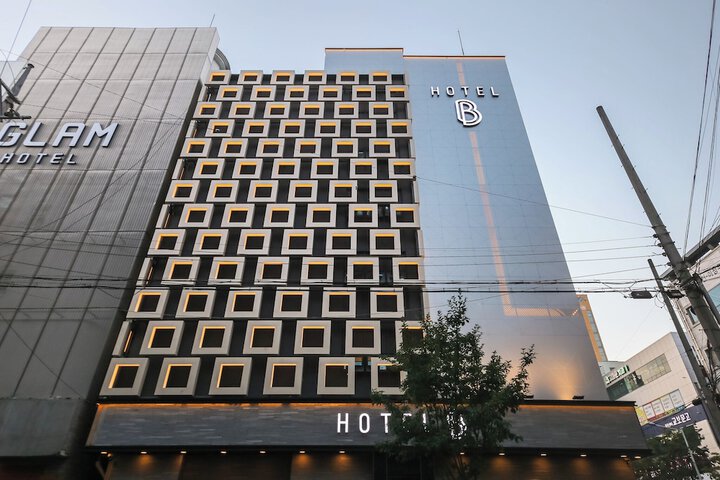 Hotel 19 of 19