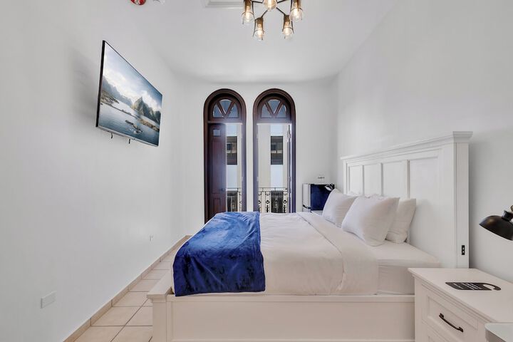 Room 12 of 62